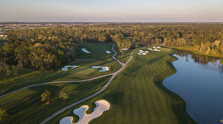 Redstone Golf Club Opens